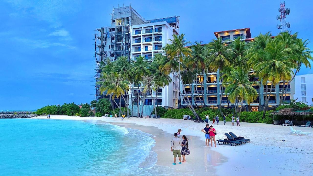 Kaani Grand Seaview Hotel Maafushi Exterior photo